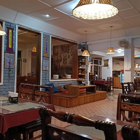 Sky Pie Hotel Дармсала Экстерьер фото