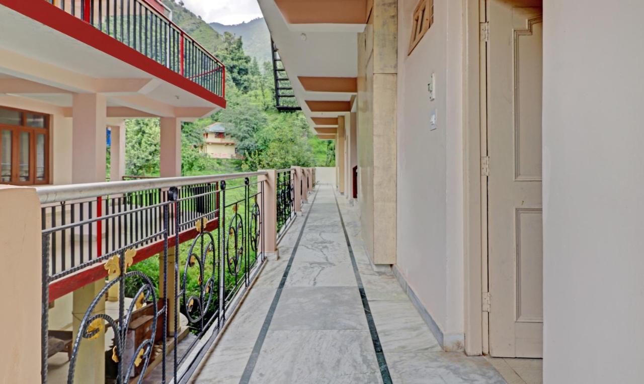 Sky Pie Hotel Дармсала Экстерьер фото