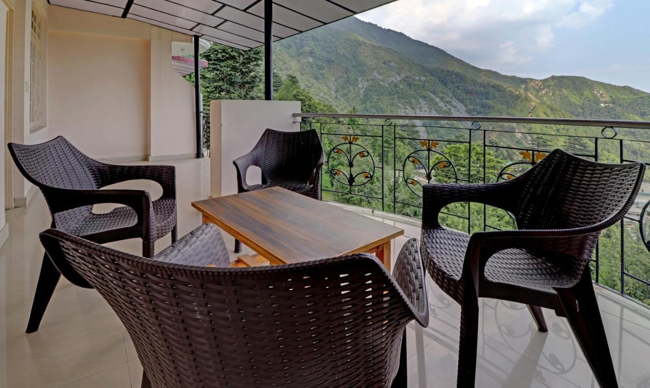 Sky Pie Hotel Дармсала Экстерьер фото