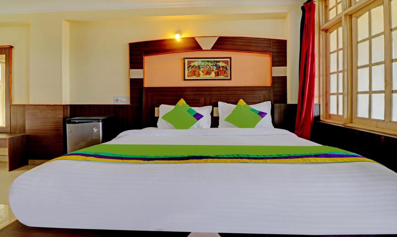 Sky Pie Hotel Дармсала Экстерьер фото