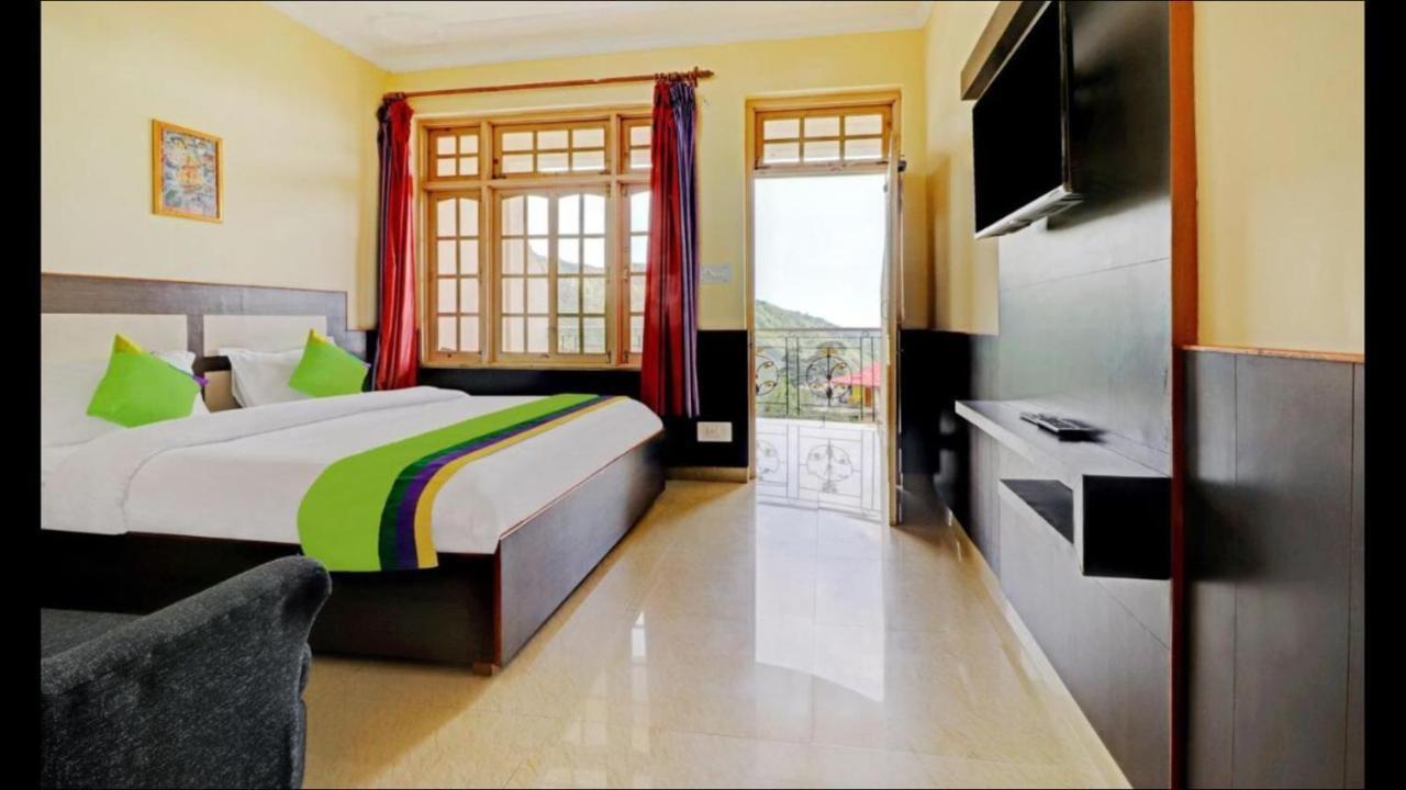 Sky Pie Hotel Дармсала Экстерьер фото